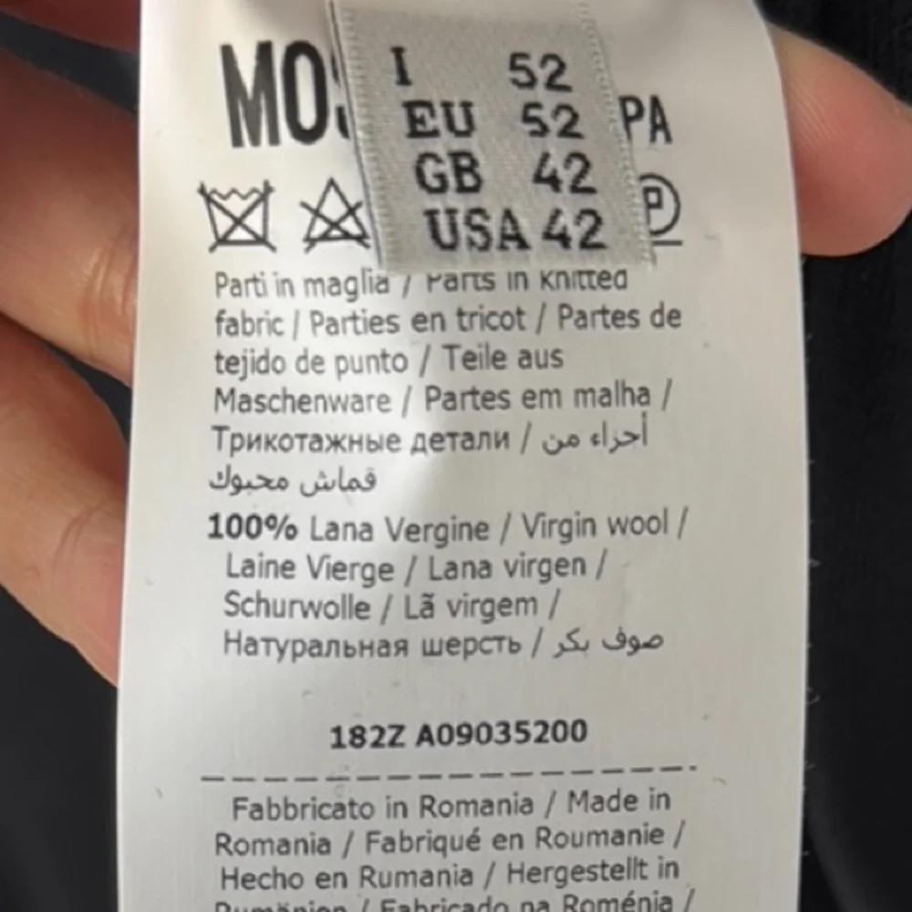 Moschino Black Men's Sweater with Bear Logo - Picture 5 of 5